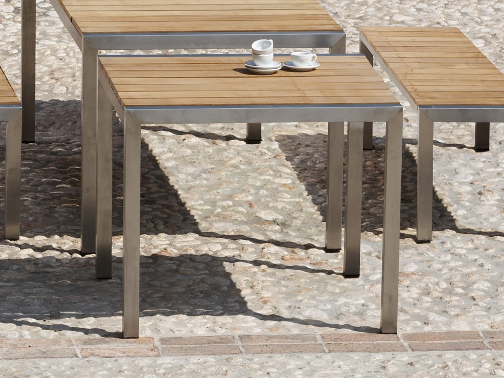 Jan kurtz luxury outdoor tisch in edelstahl / teak 90 x 75 x 90 ...