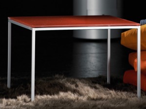 Jan Kurtz classico Couch und Beistelltisch 36 x 60 x 60 Jan Kurtz classico Couch und Beistelltisch 36 x 60 x 60